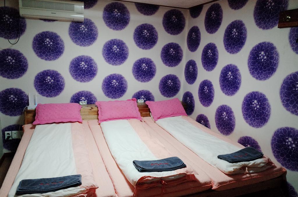 Bong Backpackers Hostel Seoul Room photo