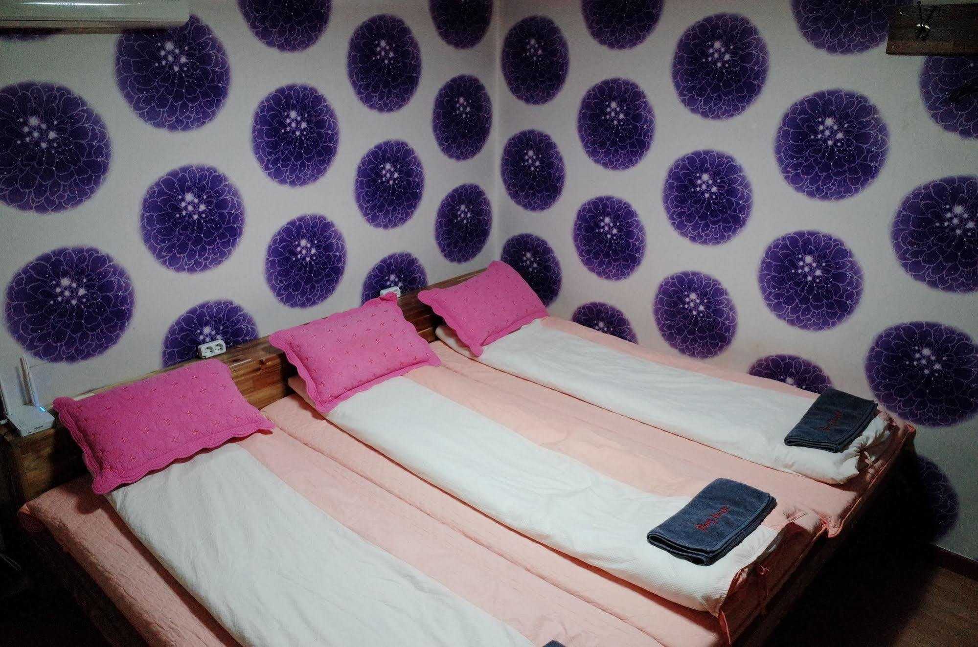 Bong Backpackers Hostel Seoul Exterior photo